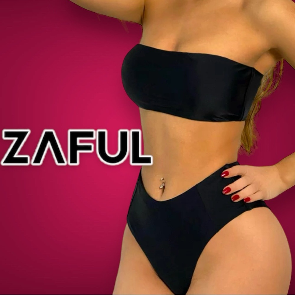 NWT Zaful Bandeau High Hip Bikini Set in Black. Size 4 🏝️👙